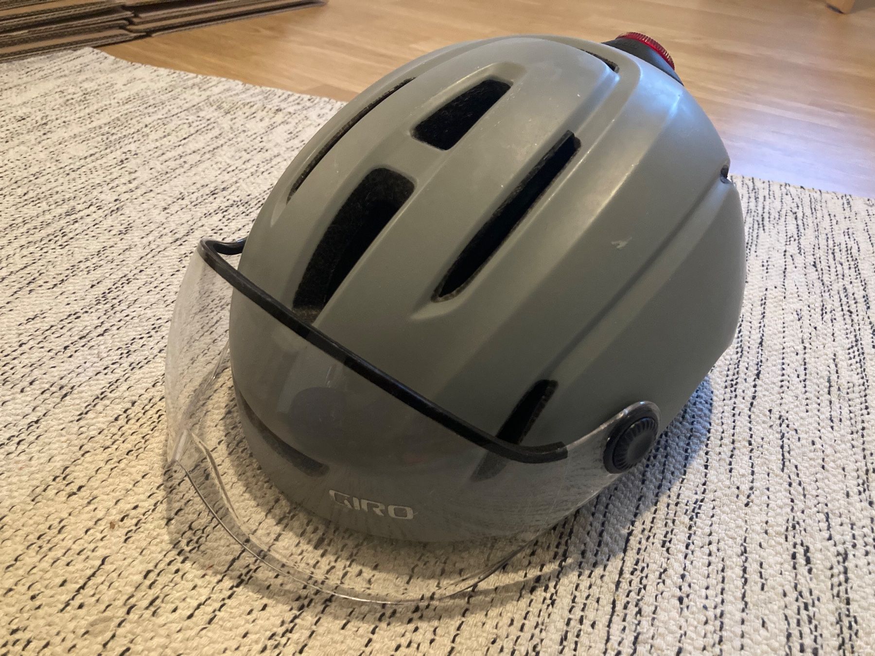 Caschi: Velo Helm – Usato da St. Gallen venduto da Corinne1234 1