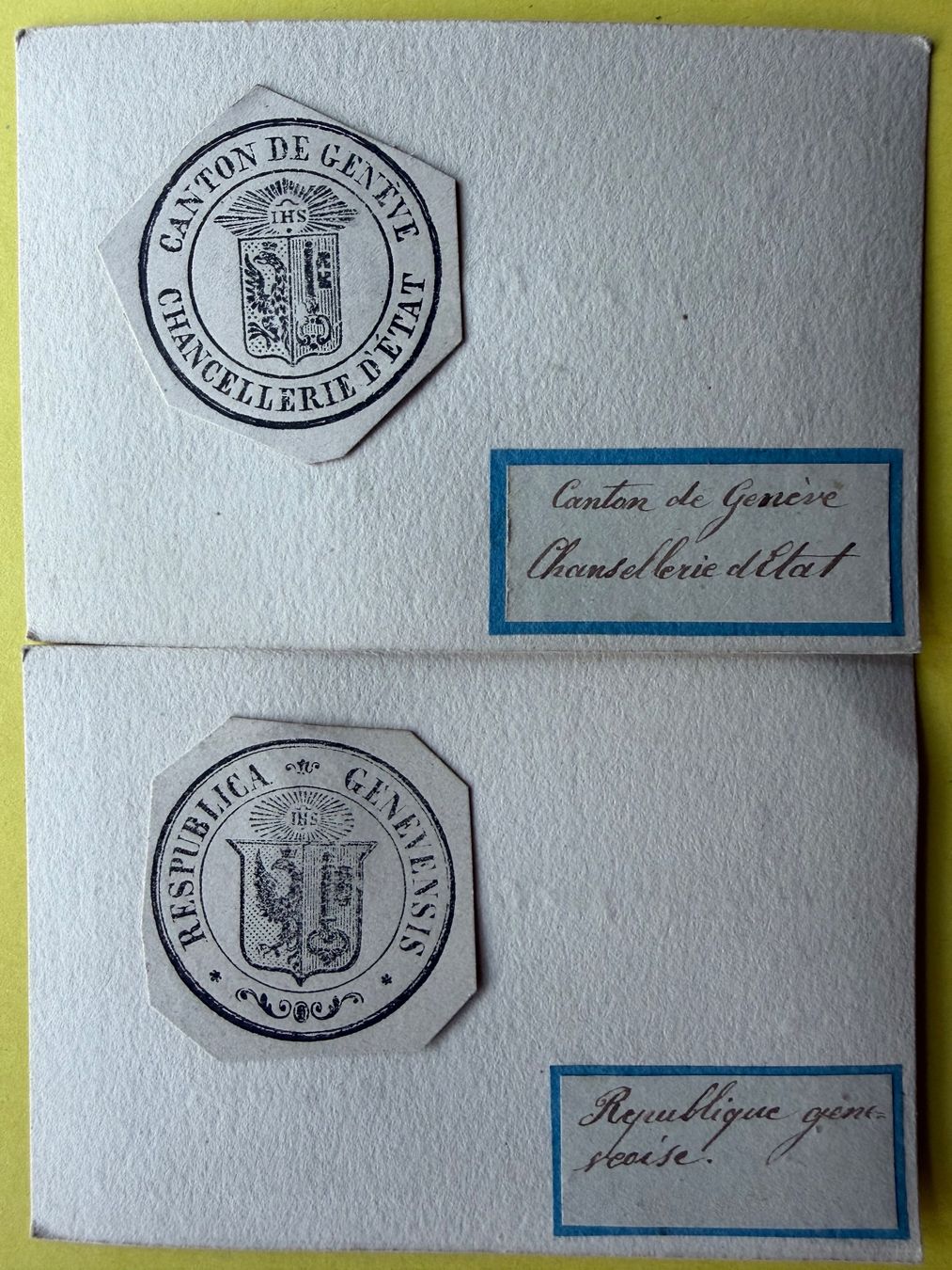 Medaglie: GENÈVE - 2 X Cachets 19ème Siècle -   Ø 34mm – Nuovo (secondo la descrizione) da LE LIGNON venduto da Katanaion