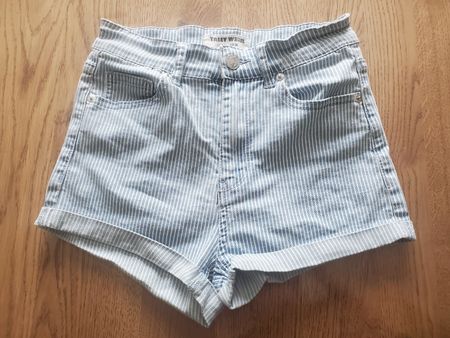 Tally Weijl kurze Jeansshorts gr. 36