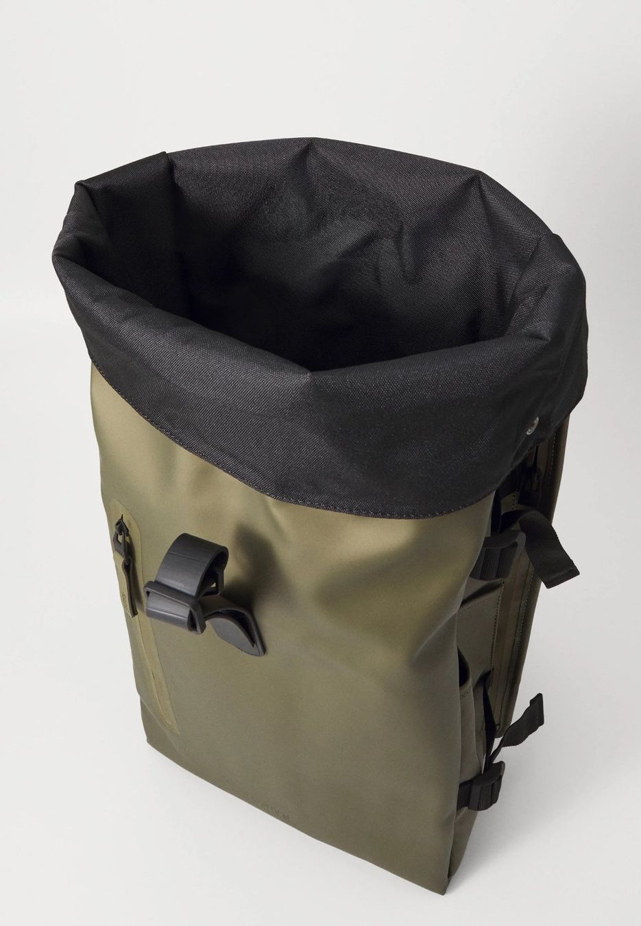Rucksäcke: Rains Rolltop Unisex - Neuwertig – Neu (gemäss Beschreibung) aus Mollis von gxzimmermann 6