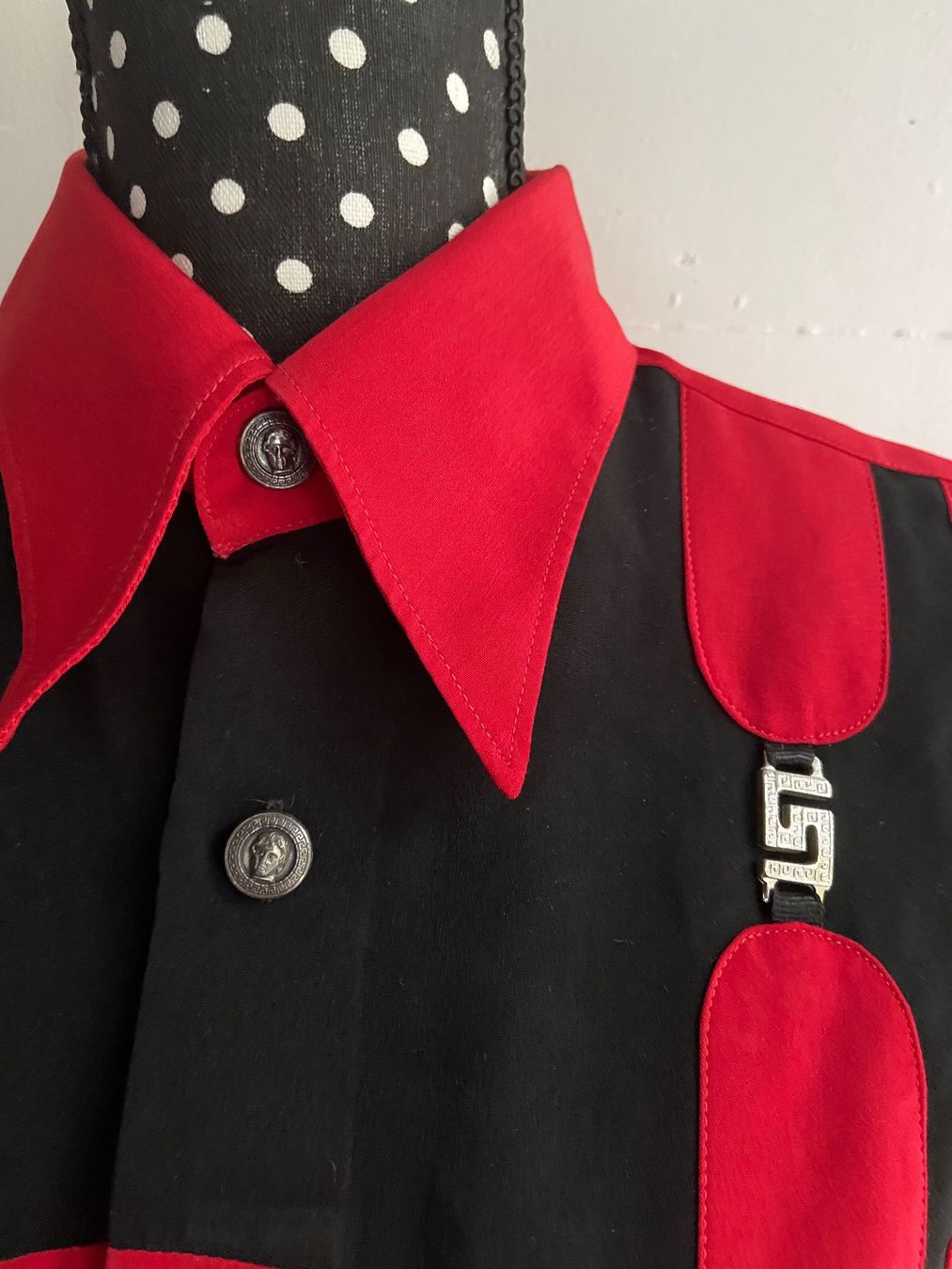 Camicie: Original Vintage 80s Oberteil im Versace Stil – Usato da Zürich venduto da Eves.vintage.element 3