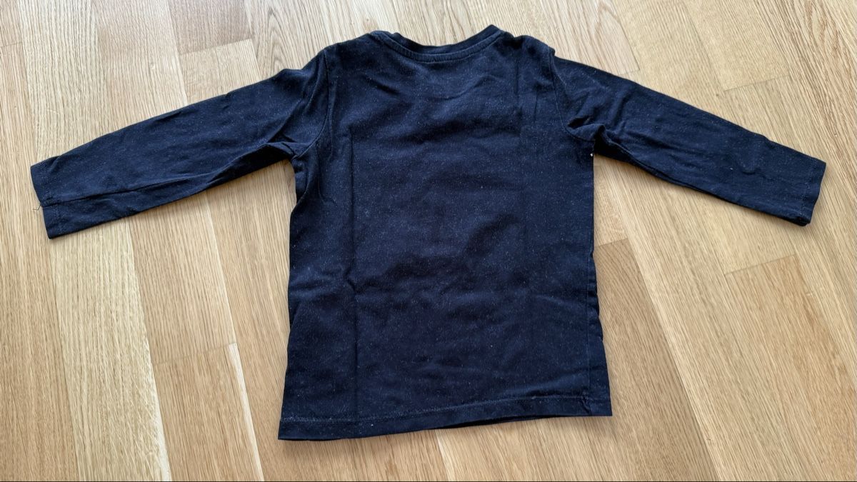H&M Maglioni & Felpe: H&M - Pull squelette, taille 86, parfait Halloween – Usato da Genève venduto da valmath 1