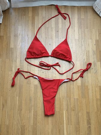 Maillot de bain rouge 2 pièces 