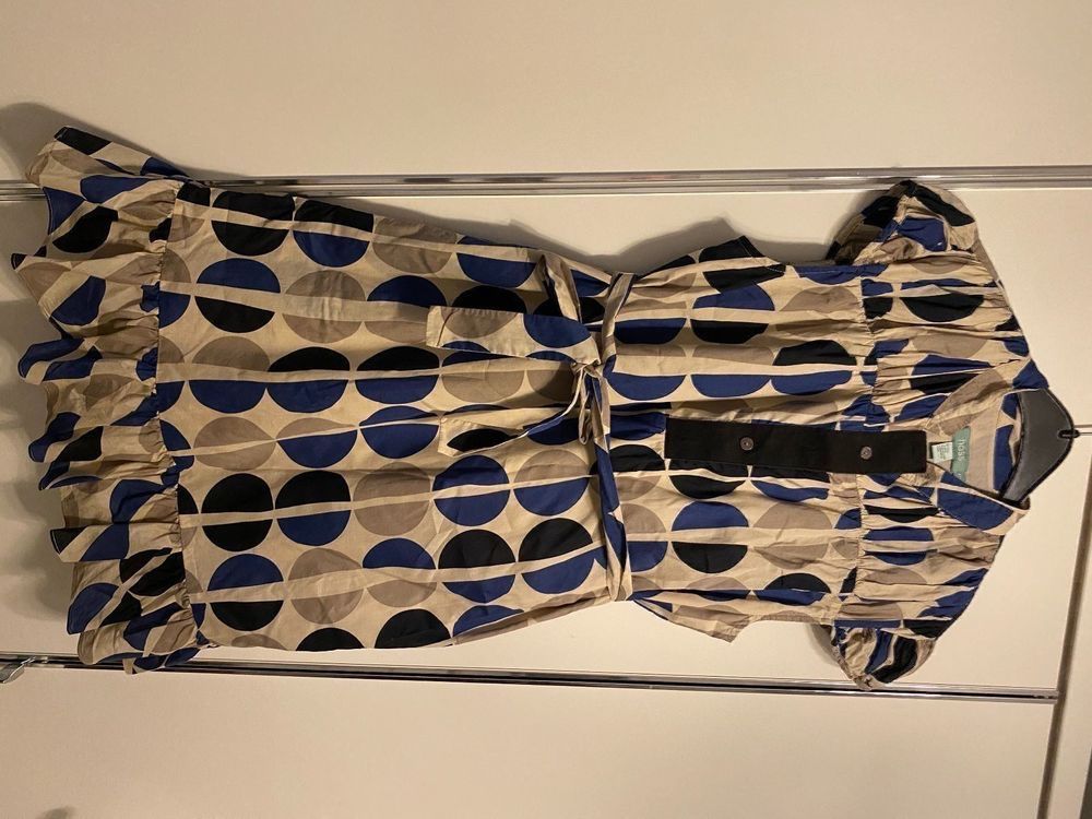 Robes: Kleid Hoss Gr38 – D'occasion à Basel par astwo