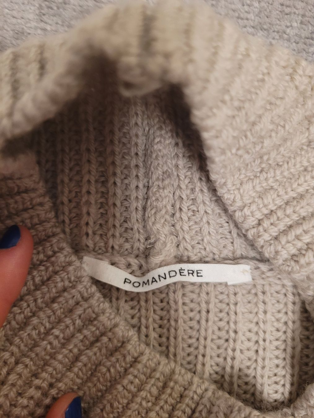 Pullover & Sweatshirts: Pomandère Wollpullover Beige Rollkragen Gr. 36 – Gebraucht aus Zürich von mgn1 2