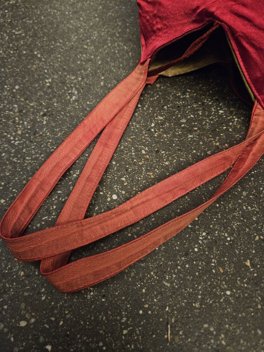 Taschen für Damen: Patchwork Tasche, rot/gemustert – Gebraucht aus Anwil von tamoos 7