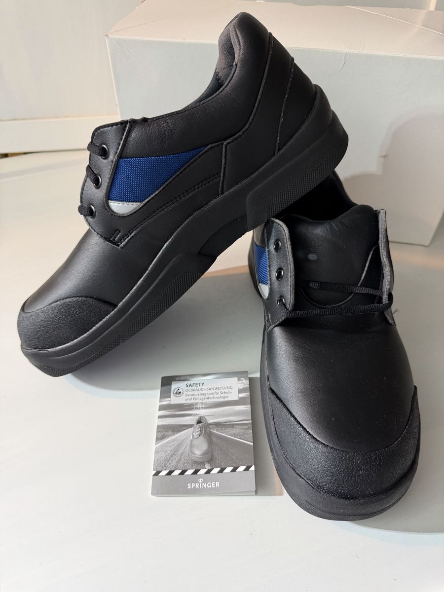 Scarpe da uomo: Chaussures de sécurité Springer S2 SRC noir taille 44 neuves – Nuovo e nell'imballaggio originale da Brügg BE venduto da Goob 1