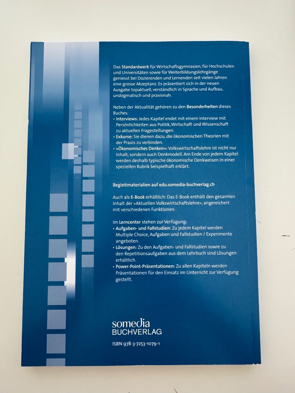 Livres: Aktuelle Volkswirtschaftslehre – Neuf (Voir description) à Muri AG par ame_2yxh 1