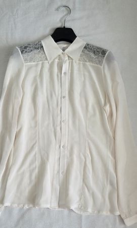  Cremefarbene Seidenbluse von Intimissimi