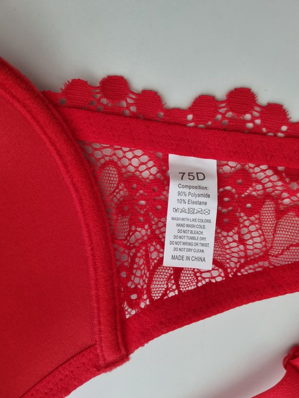 Autres dessous: BH Rot D 75 mit Vorderverschluss – Neuf avec emballage d'origine à Zofingen par Felpa 3