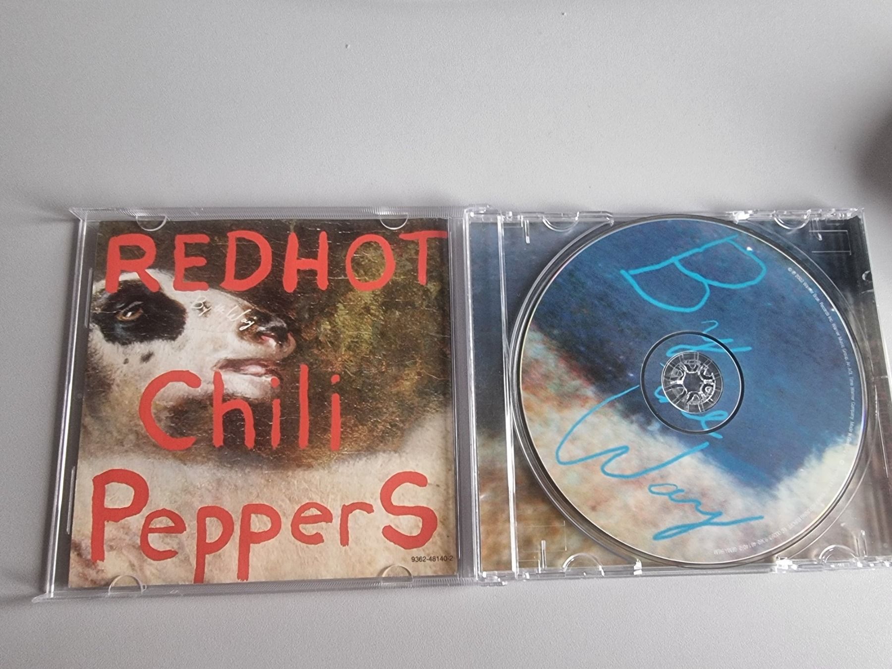 CD: CD Red Hot Chili Peppers - By the Way – Usato da Schaffhausen venduto da Kellerrassel 2