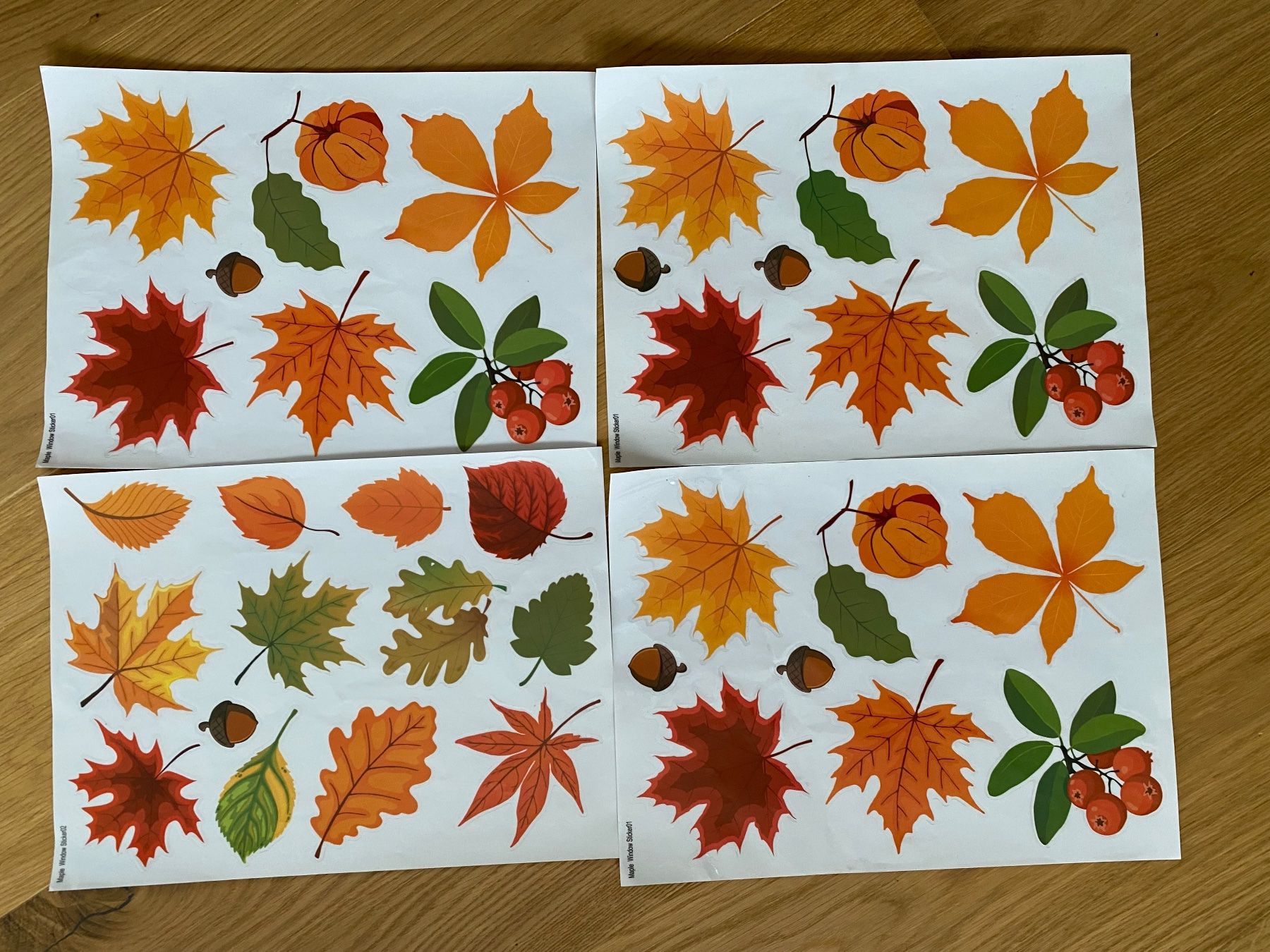 Sticker: 4x A4 Herbst Fenster Sticker – Usato da Trachslau venduto da M_Schmid81