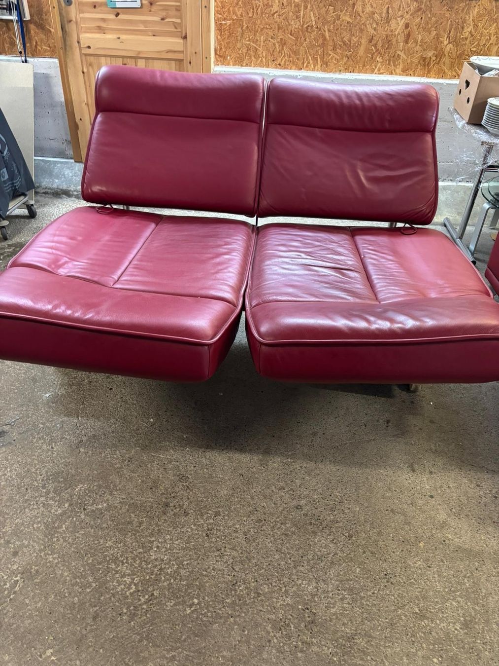 Sofas: Lederpolstergruppe Cherry – Gebraucht aus Flawil von Cd53 1