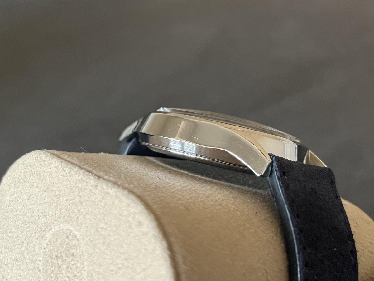 Tissot Orologi: TISSOT Heritage Visodate Automatic | 40mm | ab CHF 1.- – Usato da Zürich venduto da Atelier-Sablier 5