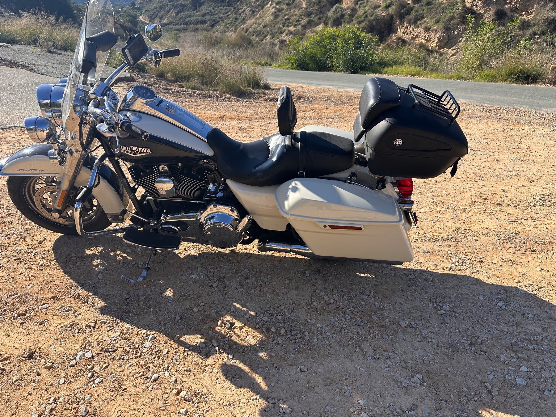 Harley-Davidson Touring: Harley Davidson – Usato da Brittnau venduto da Frontera_32 4