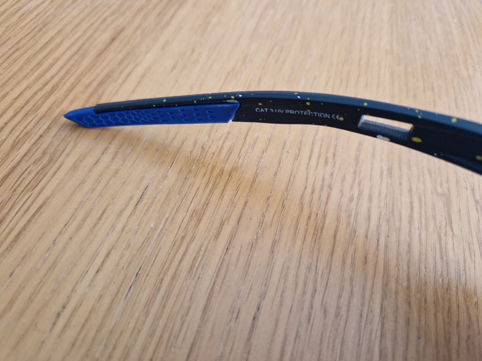 Occhiali & Lenti: Sportbrille Sonnenbrille – Usato da Vogelsang AG venduto da villa9 4