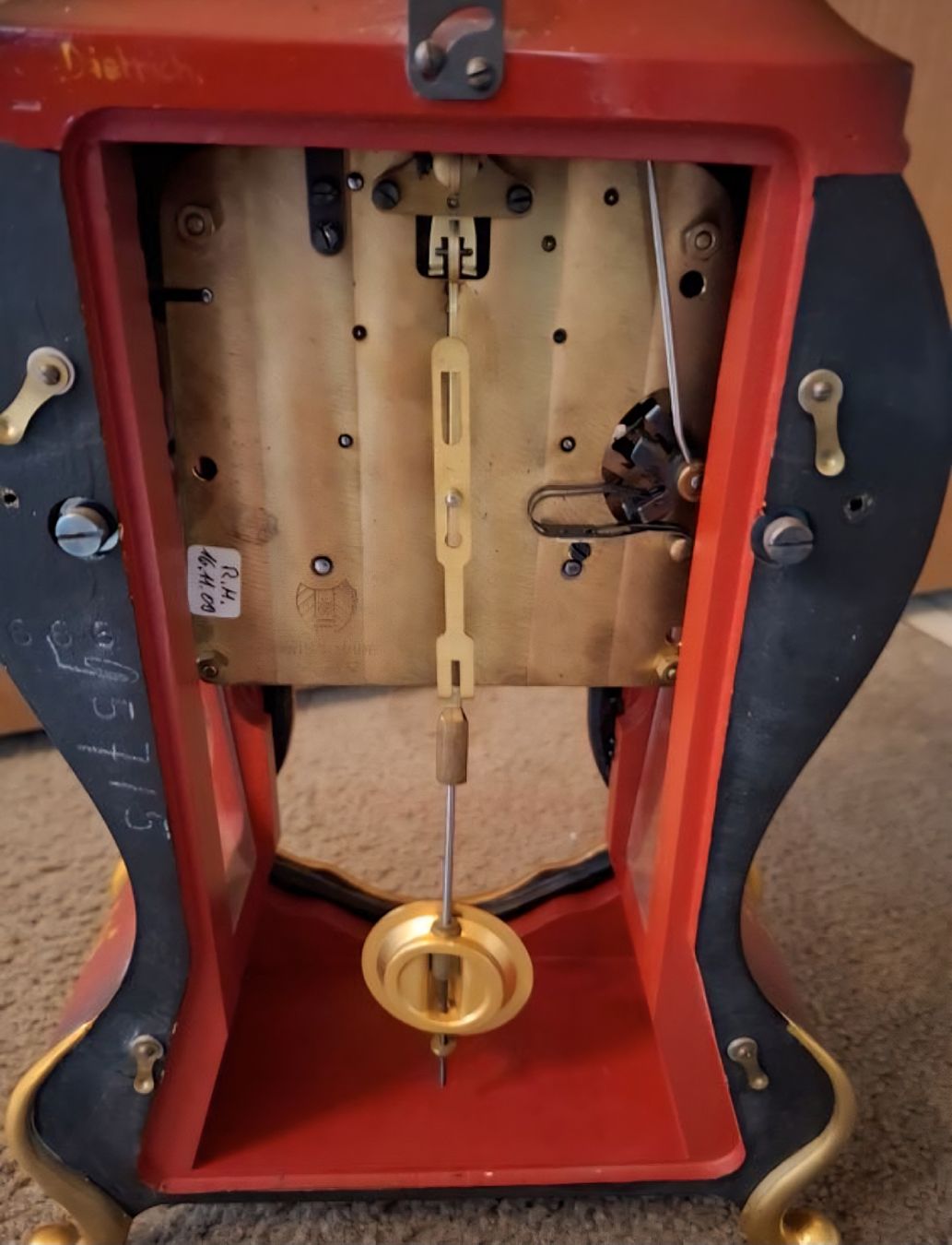 Orologi da terra & Orologi da parete: Le Castel Tischuhr mit Schlüssel – Difettoso da Sempach venduto da let_bvl5 1