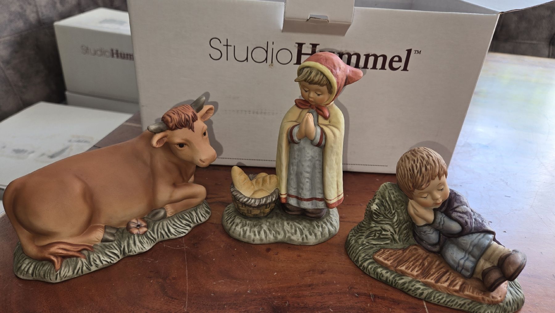 Hummel Statuette: Studio Hummel Berta Goebel Hummel Krippenfiguren 3-teilig – Nuovo (secondo la descrizione) da Uzwil venduto da BrokiFloh 3