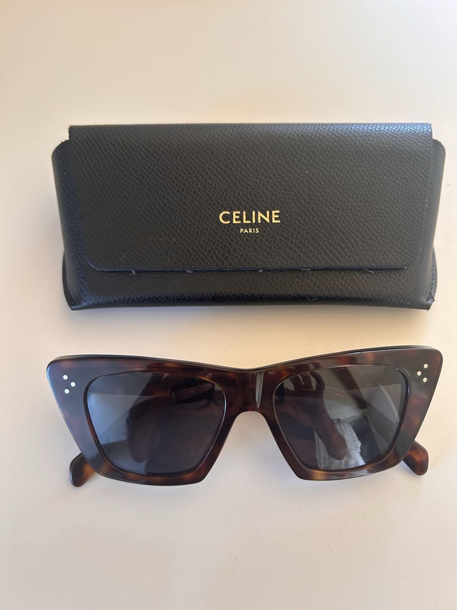 Celine Lunettes & Verres: Sonnenbrille CELINE mit Etui neuwertig – D'occasion à Luzern par Emilie354