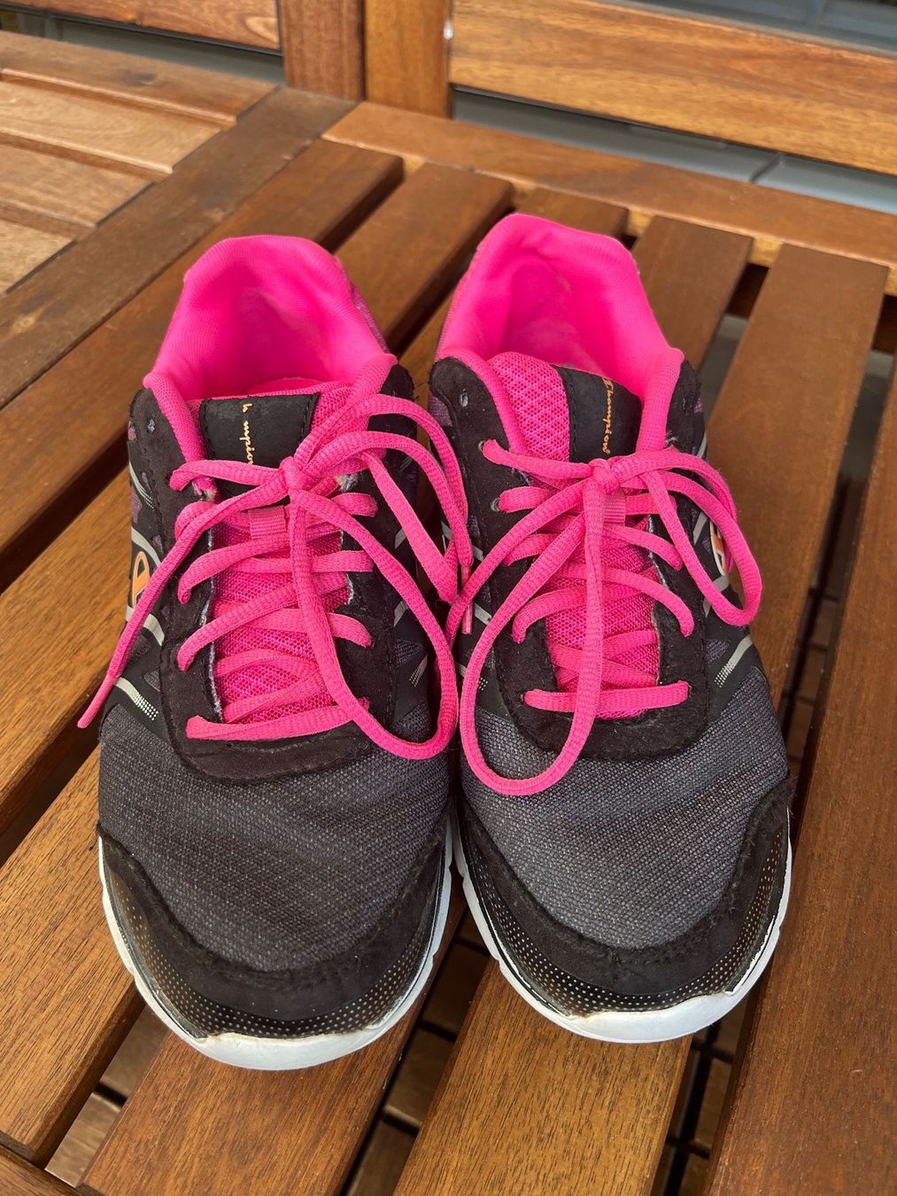Scarpe da donna: Champion Sneakers Damen Gr.40 – Usato da Jona venduto da Good_luck_ 4