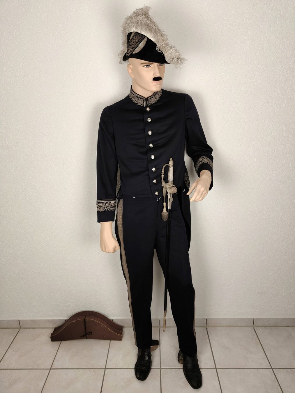 Uniformen: Uniform Konsul Griechenland Set – Gebraucht aus Bauma von SwissMilitaria