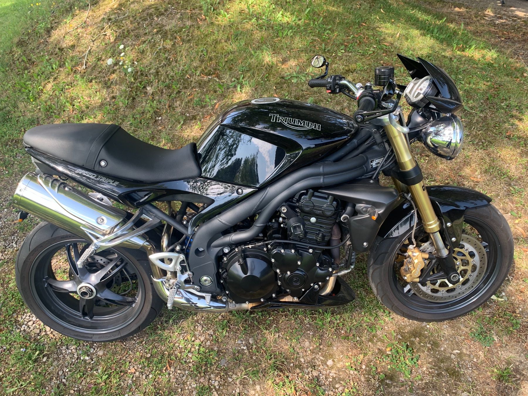 Triumph Strada: Triumph Speed Triple 1050  ab MFK – Usato da Rikon im Tösstal venduto da Ventil1978 2