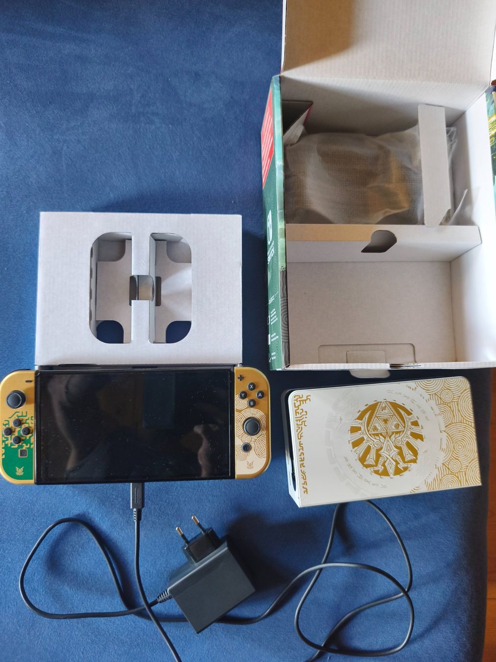 Nintendo Console: Nintendo Switch OLED Zelda Edition gebraucht Ovp – Usato da Huttwil venduto da MrsCreed 3