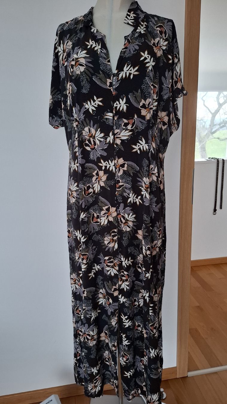 Nile Vestiti: Robe longue fleurie Nile, taille XL, comme neuve – Usato da Payerne venduto da wardi11