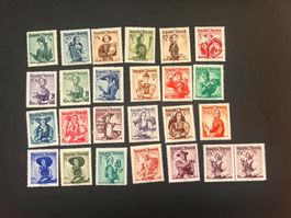 Österreich   Volkstrachten Lot ** postfrisch  (2410)