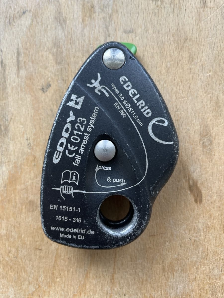 Attrezzatura da arrampicata: Sicherungsgerät edelrid eddy – Usato da Trimstein venduto da Easyp