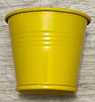 Anzuchttöpfchen gelb, ung. Masse H 4,5 cm, Durchmesser 5 cm