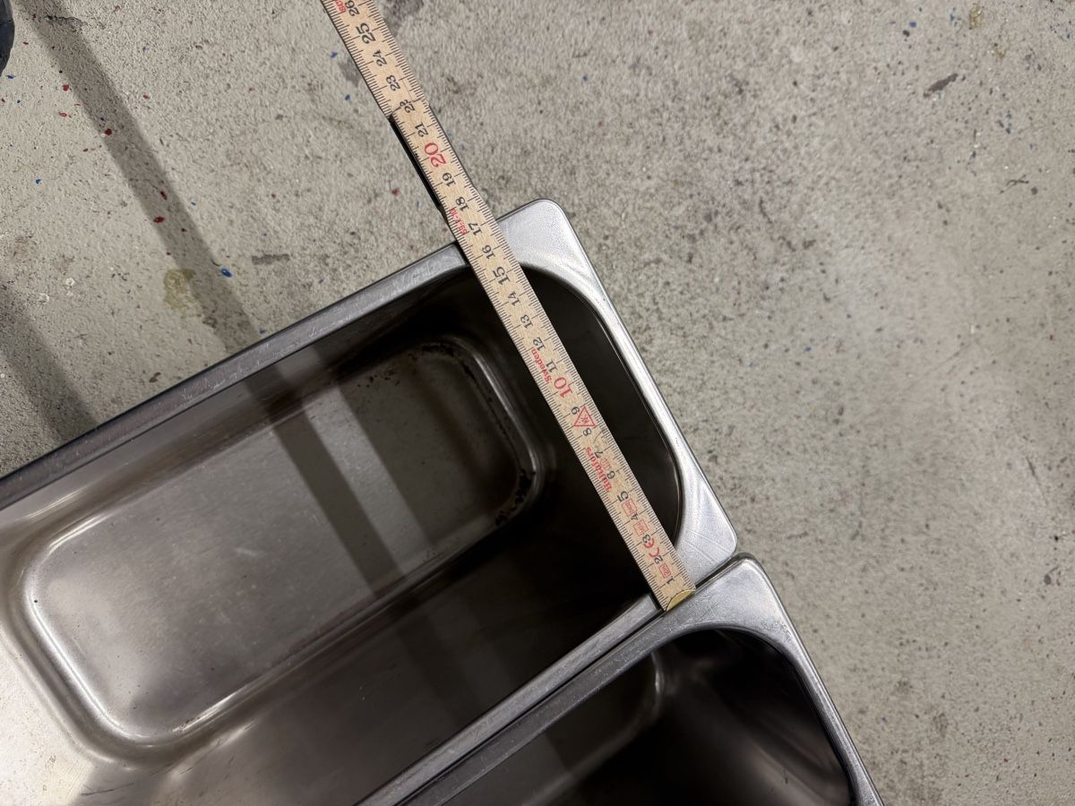 Cucine complete: Gastro-Behälter 7Stk. – Usato da Grosswangen venduto da winkelfeld 2