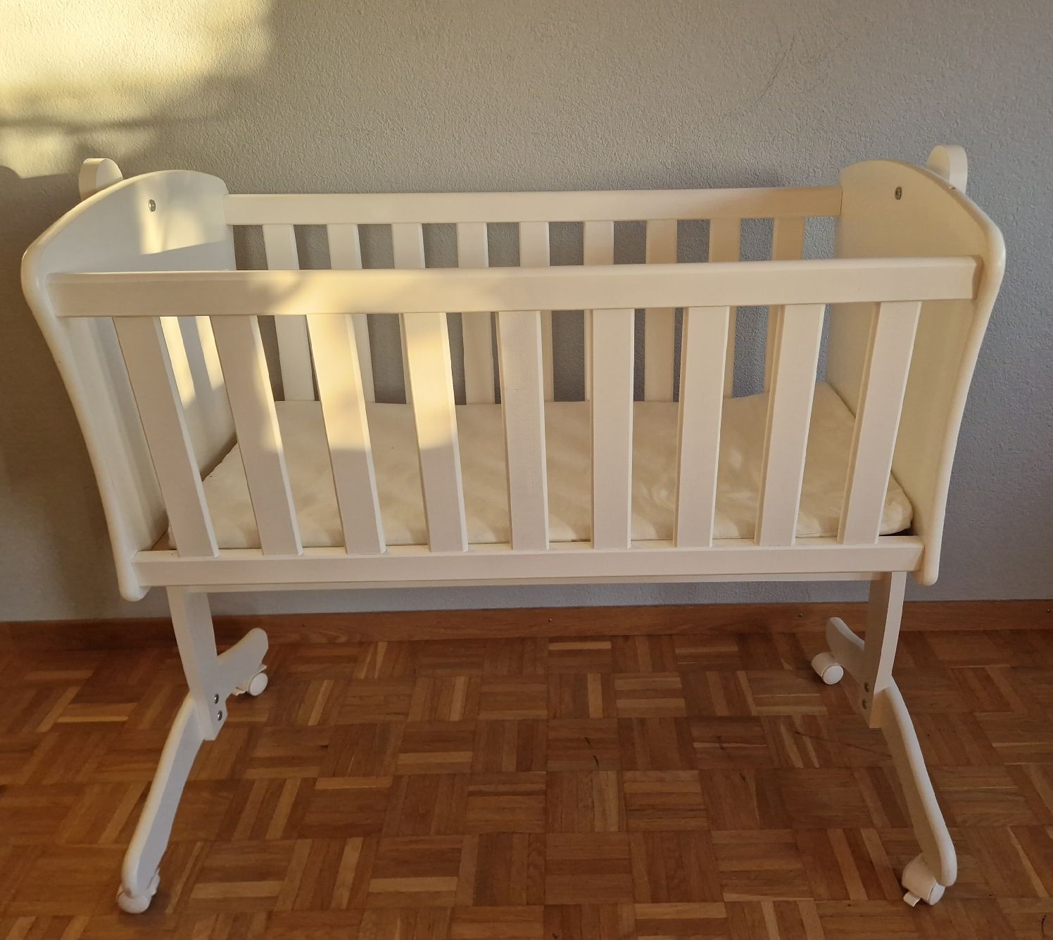 Berceaux: Babybett/Wiege – D'occasion à Plaffeien par sar_y7s8 3