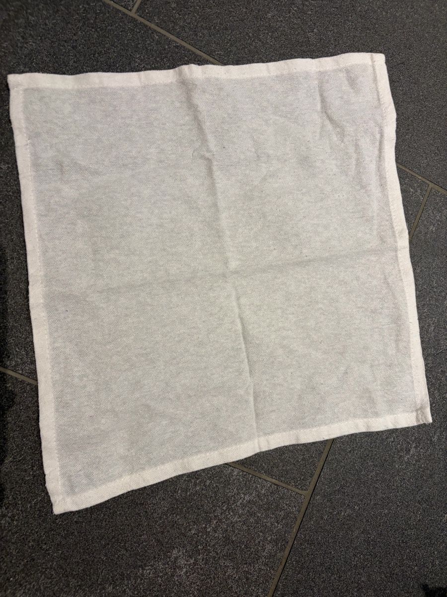 Tovaglioli: Stoff-Servietten 35 x 35 cm – Usato da Hochfelden venduto da medical 1