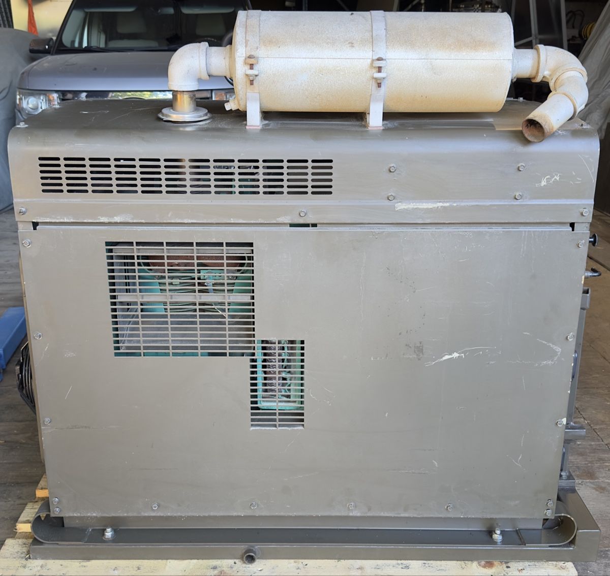 Générateurs de courant: Onan 6KW Strom Generator  – D'occasion à Grossdietwil par Armyhunter 6