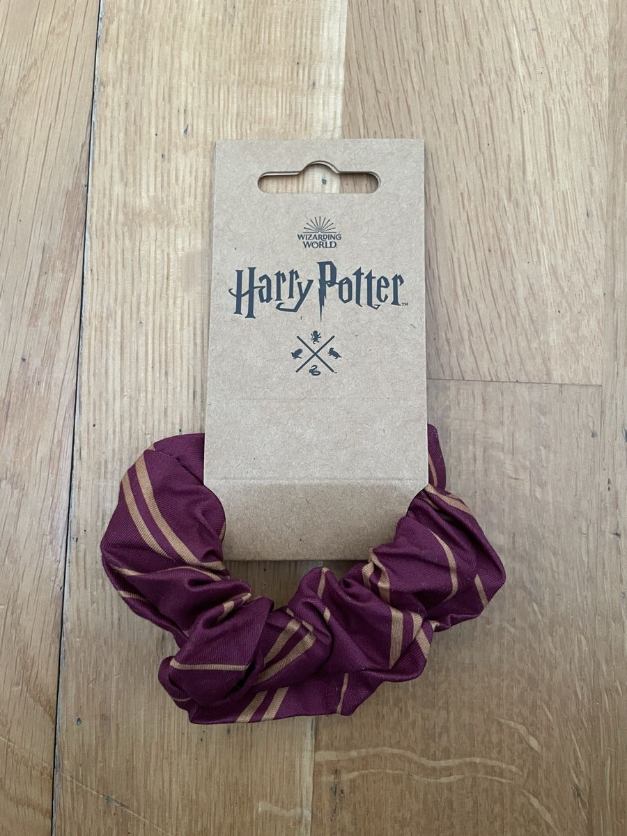 Accessori per capelli: Harry Potter Gryffindor Scrunchie – Nuovo e nell'imballaggio originale da Zürich venduto da sezamki