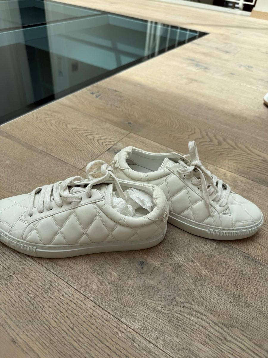 Givenchy Damenschuhe: Turnschuhe Givenchy 38,5 neu – Neu (gemäss Beschreibung) aus Flüelen von NataliyaRohal