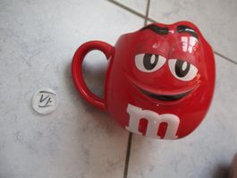 M und M riesige Tasse