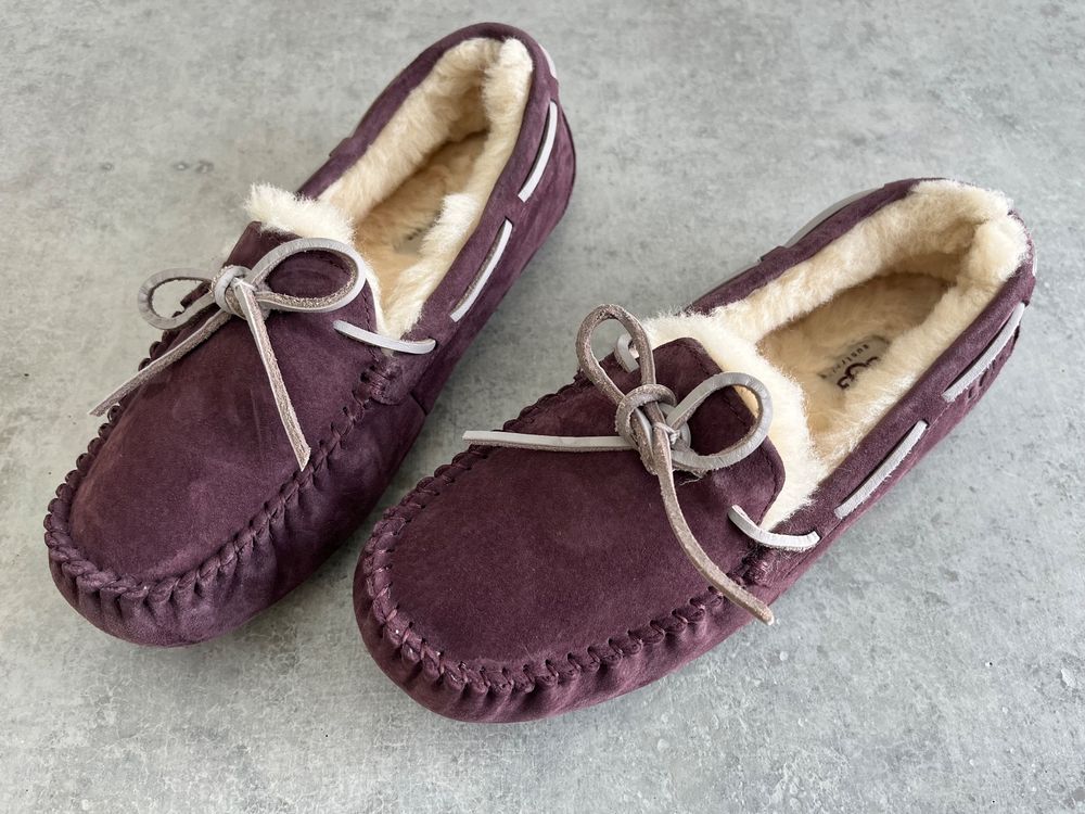 UGG Dakota Slipper aubergine Gr 37 wie NEU NP 125 (Neuf (Voir