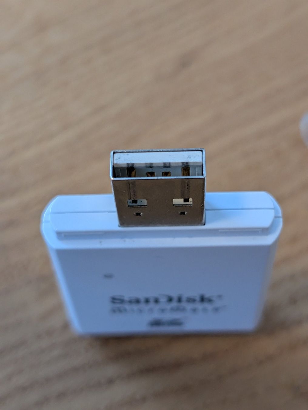 Sandisk Lettori di schede: SanDisk MicroMate USB Kartenleser SD/SDHC Weiss – Usato da Wiezikon b.Sirnach venduto da Romsche 3