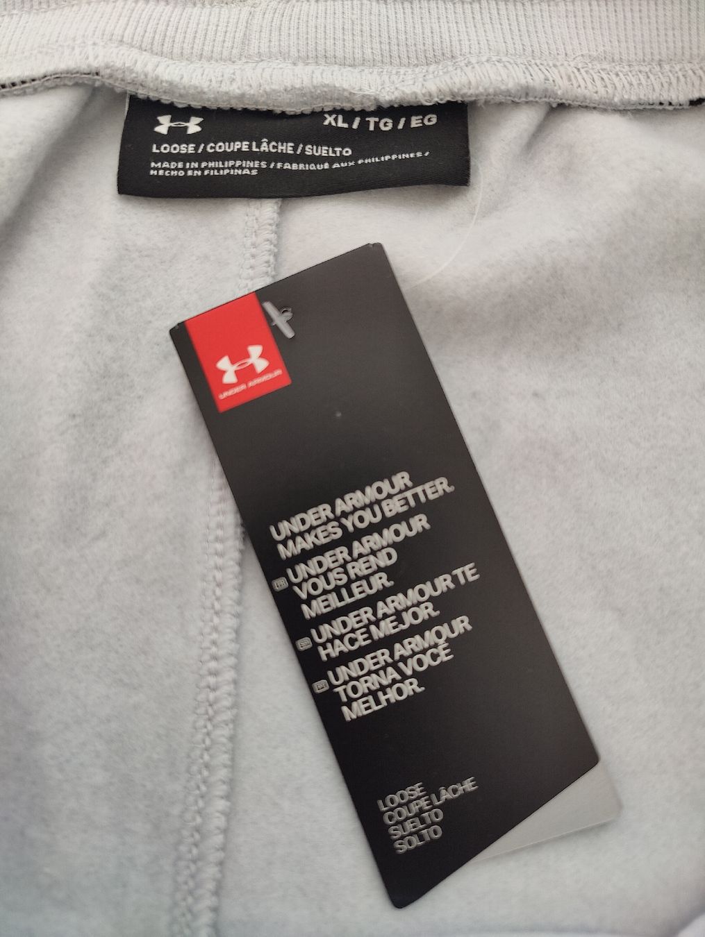 Under Armour Pantaloni: Under Armour men's 21" shorts, size XL – Nuovo (secondo la descrizione) da Lausanne venduto da tom_k2p6 2
