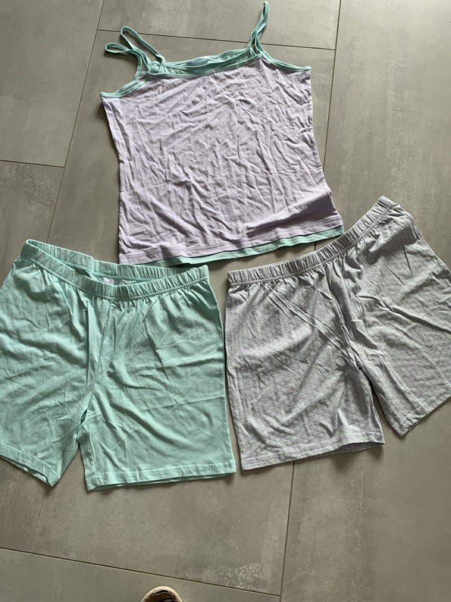 Ellen Amber Pantaloni: 2 Hosen Gr.L – Nuovo (secondo la descrizione) da Zuzwil SG venduto da Ibohaus