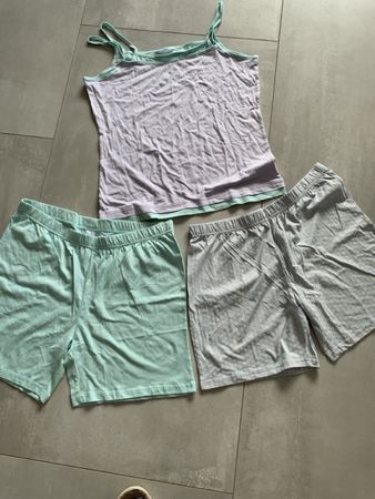 2 Hosen Gr.L