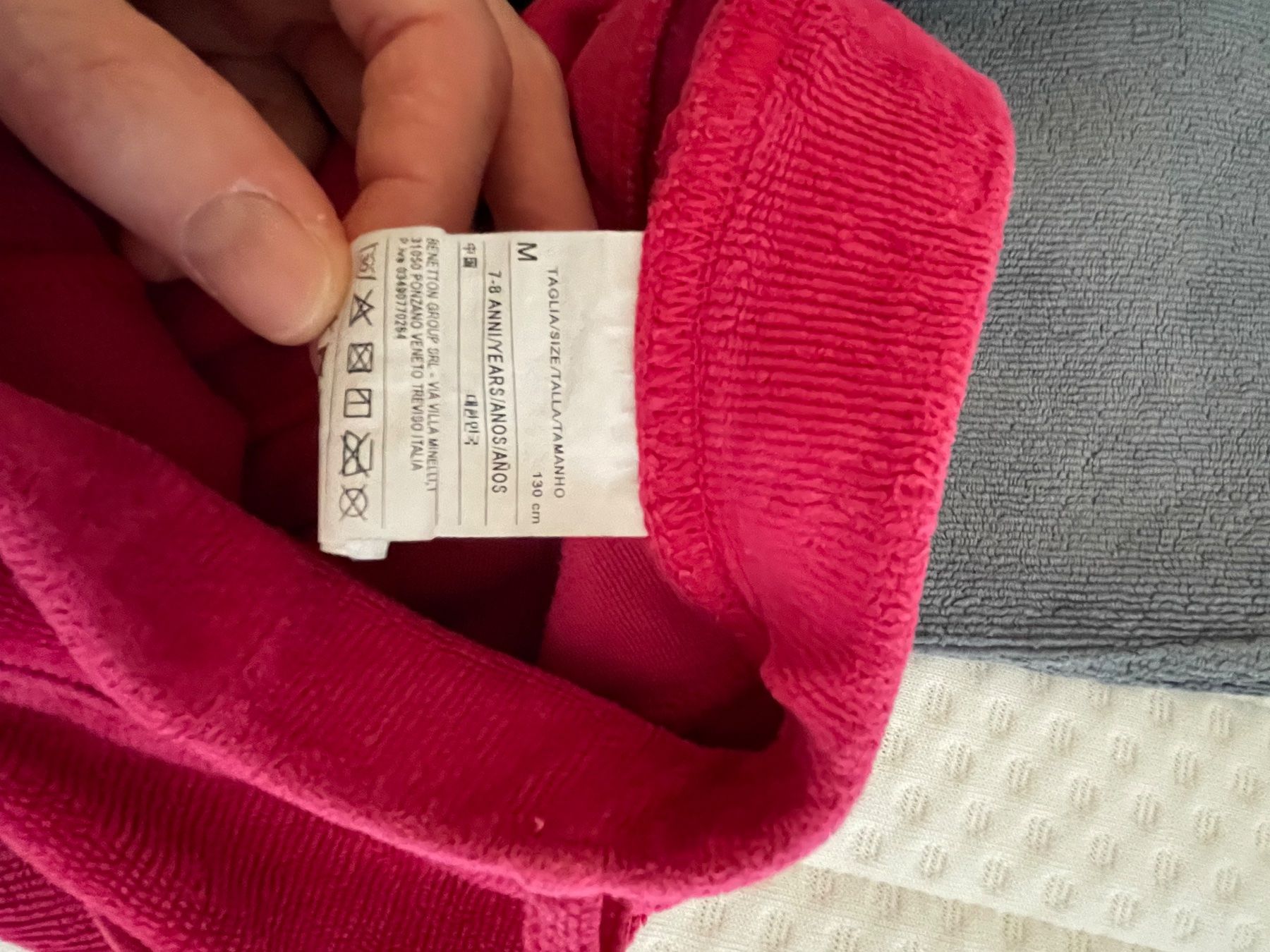 Benetton Pantaloni: Benetton chenille hose 130 cm – Usato da Zürich venduto da del_f8b6 2