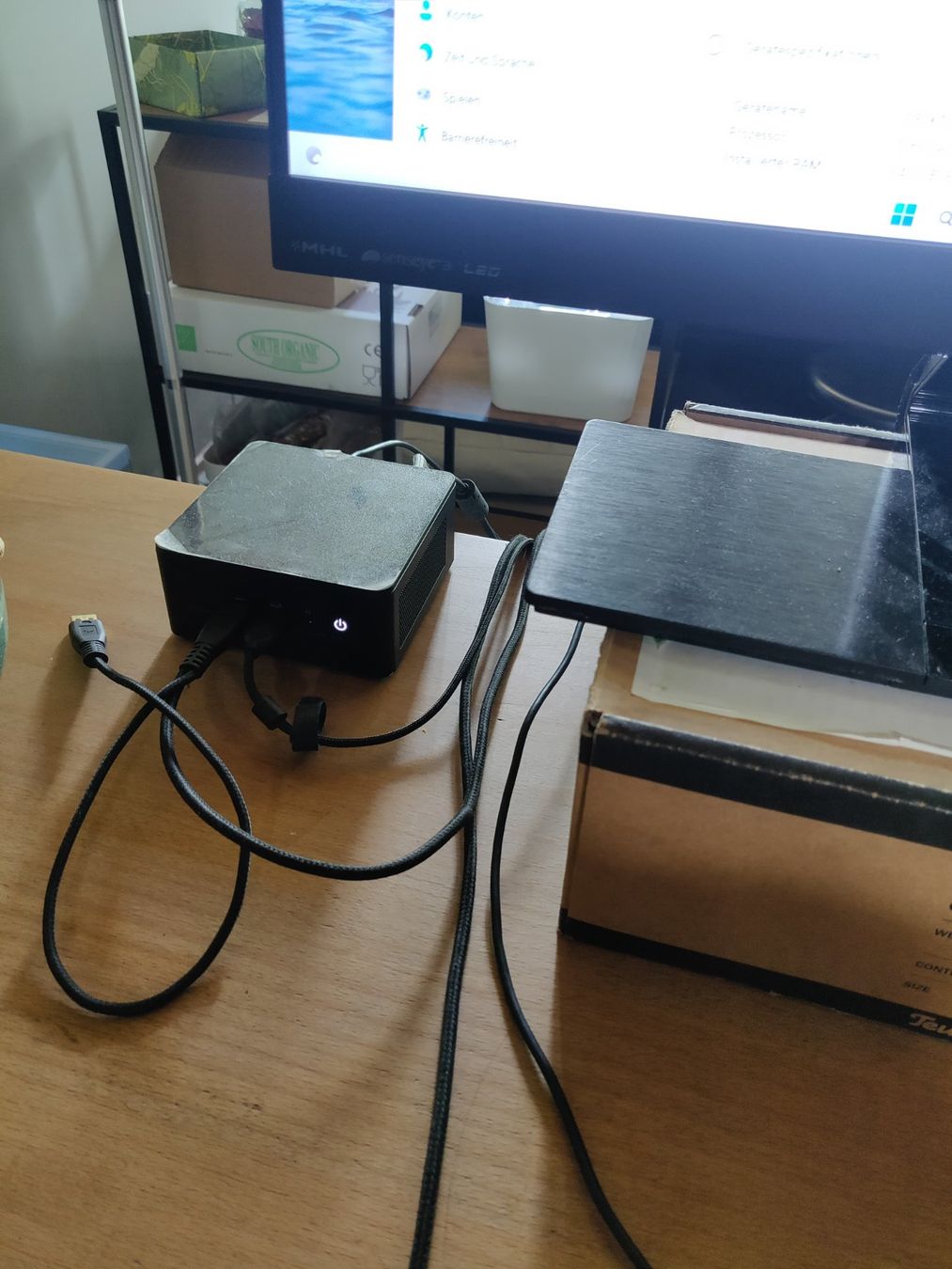Intel PCs: Intel SWNUC12WSHi5000 64GB Ram, 500GB SSD – D'occasion à Azmoos par rooss1 1