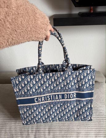 Sac cabas Dior Book Tote toile logo bleu et blanc