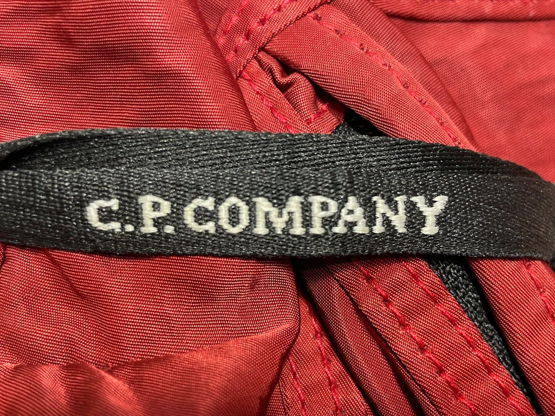 Zaini: CP Company Backpack – Usato da Zürich venduto da le_souk 2