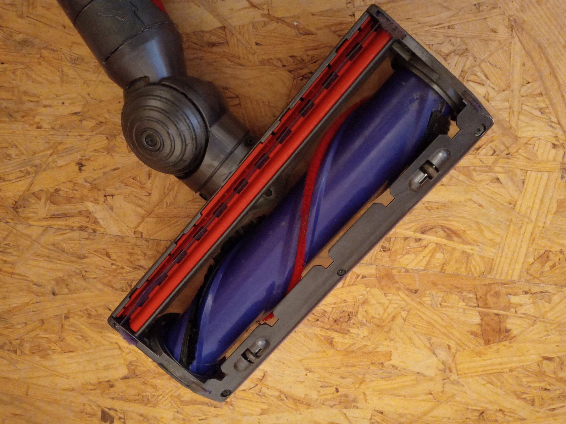 Dyson Aspirateurs & Accessoires: Handstaubsauger Dyson V7 – D'occasion à Prez-vers-Siviriez par Monija70 5