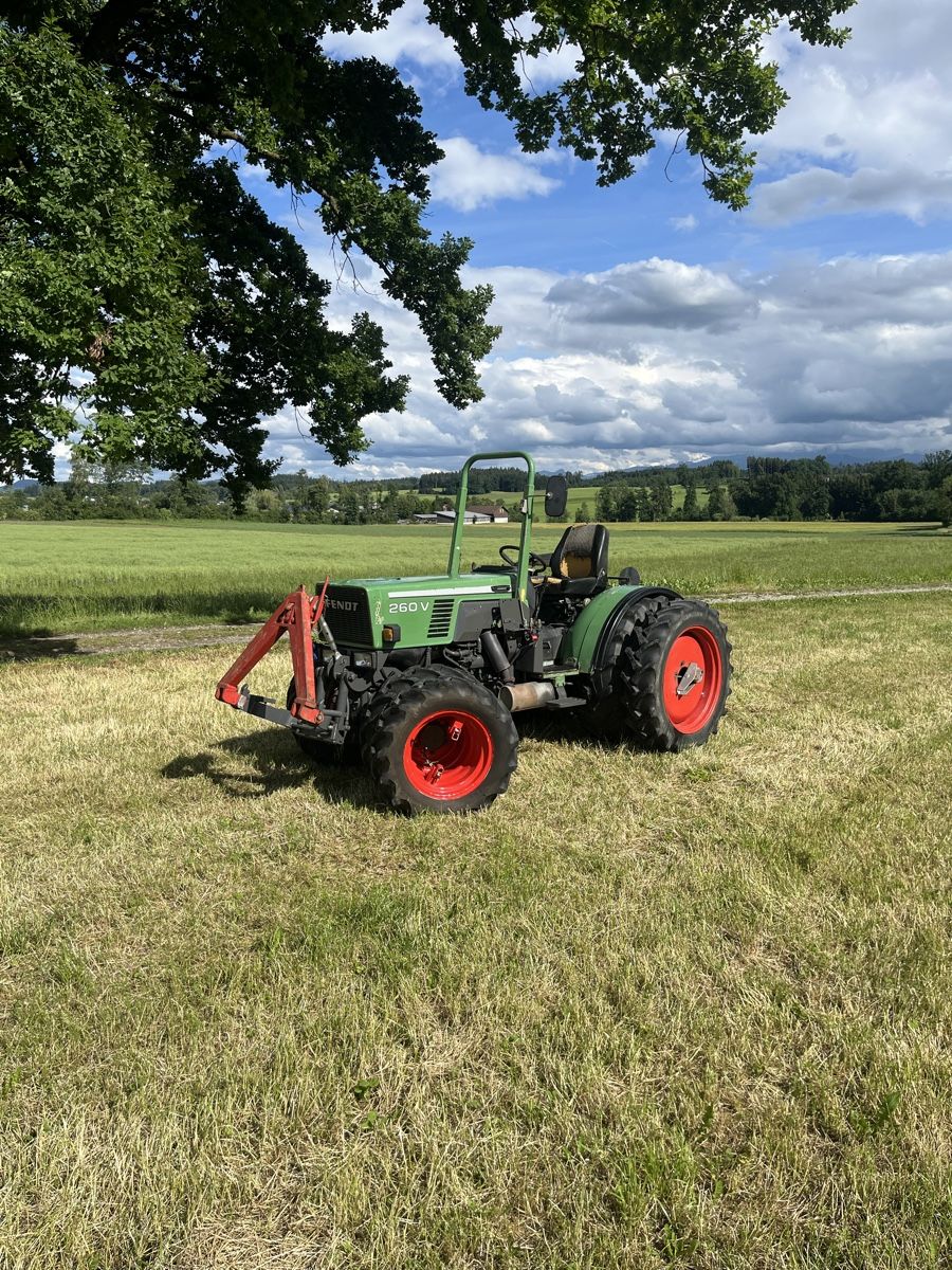 Fendt Trattori: Fendt Farmer 260 – Usato da Zuzwil SG venduto da schefer94 2