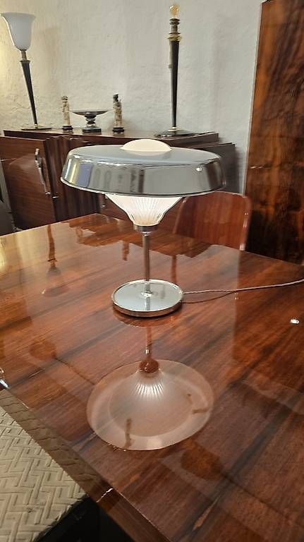 Lampade: Lampe art deco chromé et verre – Usato da Mollens VD venduto da espritartdeco 1